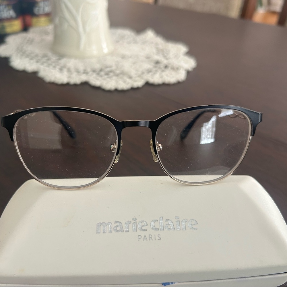 Marie Claire Black and Silver Glasses